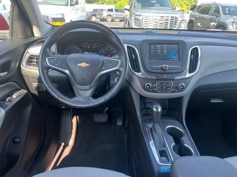 Used 2013 Cadillac SRX Performance w/ Driver Awareness Package FWD image 9