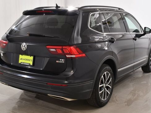 Used 2018 Volkswagen Tiguan SE AWD/4WD image 12
