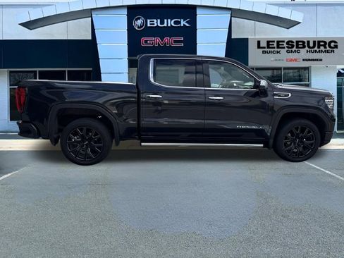 Used 2022 GMC Sierra 1500 Denali w/ Denali Carbonpro Edition AWD/4WD image 8
