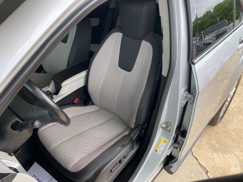 Used 2015 Chevrolet Equinox LT w/ Driver Convenience Package FWD image 14