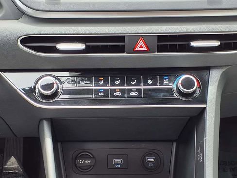 Certified 2023 Hyundai Sonata SE FWD image 14