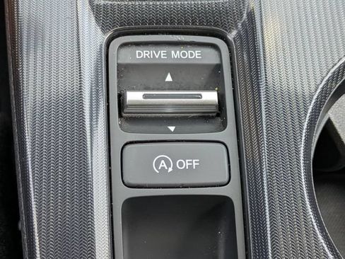 Used 2025 Honda Civic Sport image 33