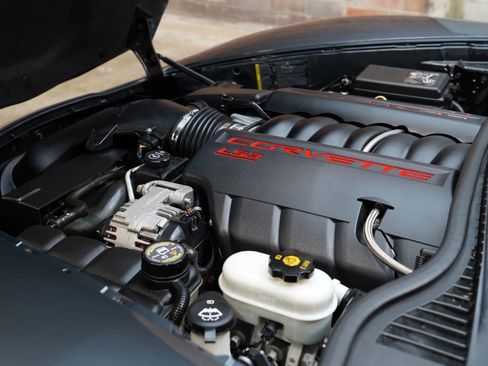 Used 2011 Chevrolet Corvette Grand Sport w/ Preferred Equipment Group image 31