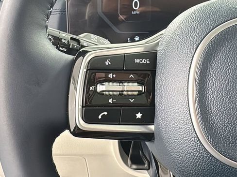 New 2026 Kia Carnival SX Prestige FWD image 24