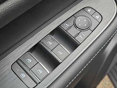New 2026 Nissan Armada SV RWD image 10