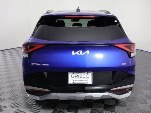 Used 2023 Kia Sportage SX image 7