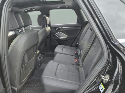 Used 2020 Audi Q3 2.0T Premium w/ Convenience Package AWD/4WD image 20