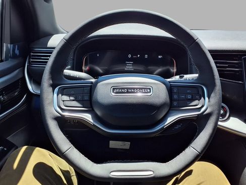 New 2026 Jeep Grand Wagoneer 4WD image 14
