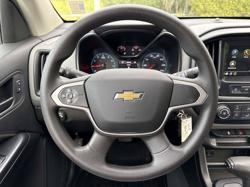 Used 2019 Chevrolet Colorado W/T w/ WT Convenience Package RWD image 14