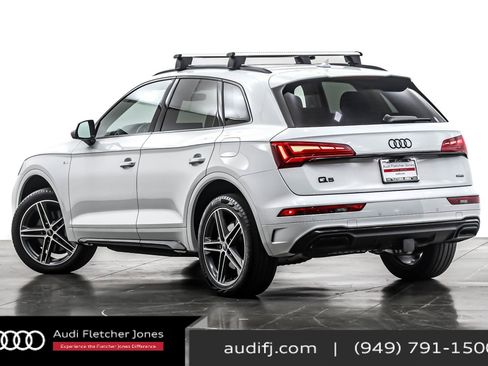 Used 2023 Audi Q5 e Premium Plus w/ Premium Plus Package image 12