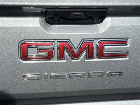 Used 2025 GMC Sierra 1500 Pro w/ Pro Value Package image 9