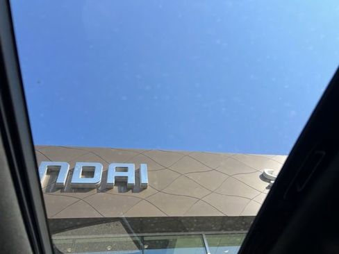 Used 2024 Hyundai Santa Fe Calligraphy image 16