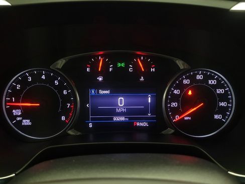 Used 2020 Chevrolet Blazer LT FWD image 23