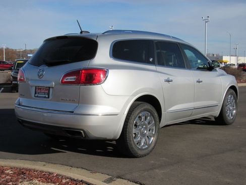 Used 2017 Buick Enclave Premium image 6