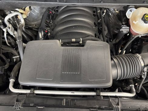 Used 2023 Chevrolet Suburban Premier w/ Premium Package image 49