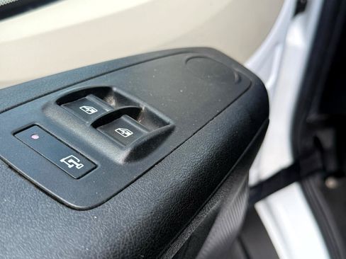 Used 2021 RAM ProMaster 3500 image 16