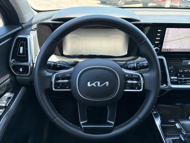 Used 2022 Kia Sorento SX FWD image 10