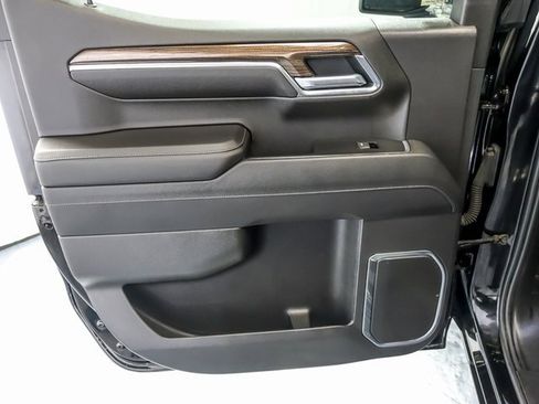 Used 2023 Chevrolet Silverado 1500 LT image 26