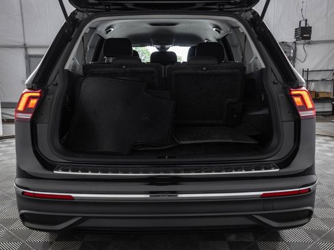 Used 2022 Volkswagen Tiguan S FWD image 36