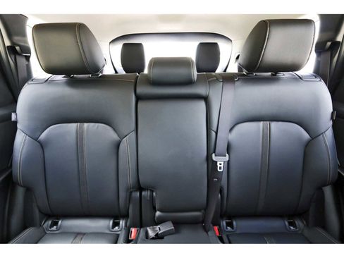 Used 2025 MAZDA CX-90 3.3 Turbo w/ Select Package image 11