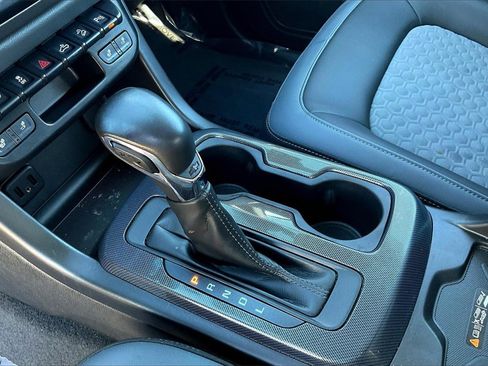 Used 2022 Chevrolet Colorado Z71 image 15