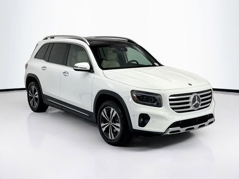 Certified 2026 Mercedes-Benz GLB 250 image 3