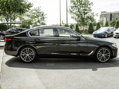 Used 2023 BMW 540i xDrive w/ Premium Package AWD/4WD image 3