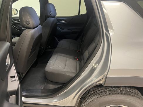 Used 2025 Chevrolet Equinox LT image 23