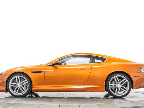Used 2012 Aston Martin Virage Coupe RWD image 6