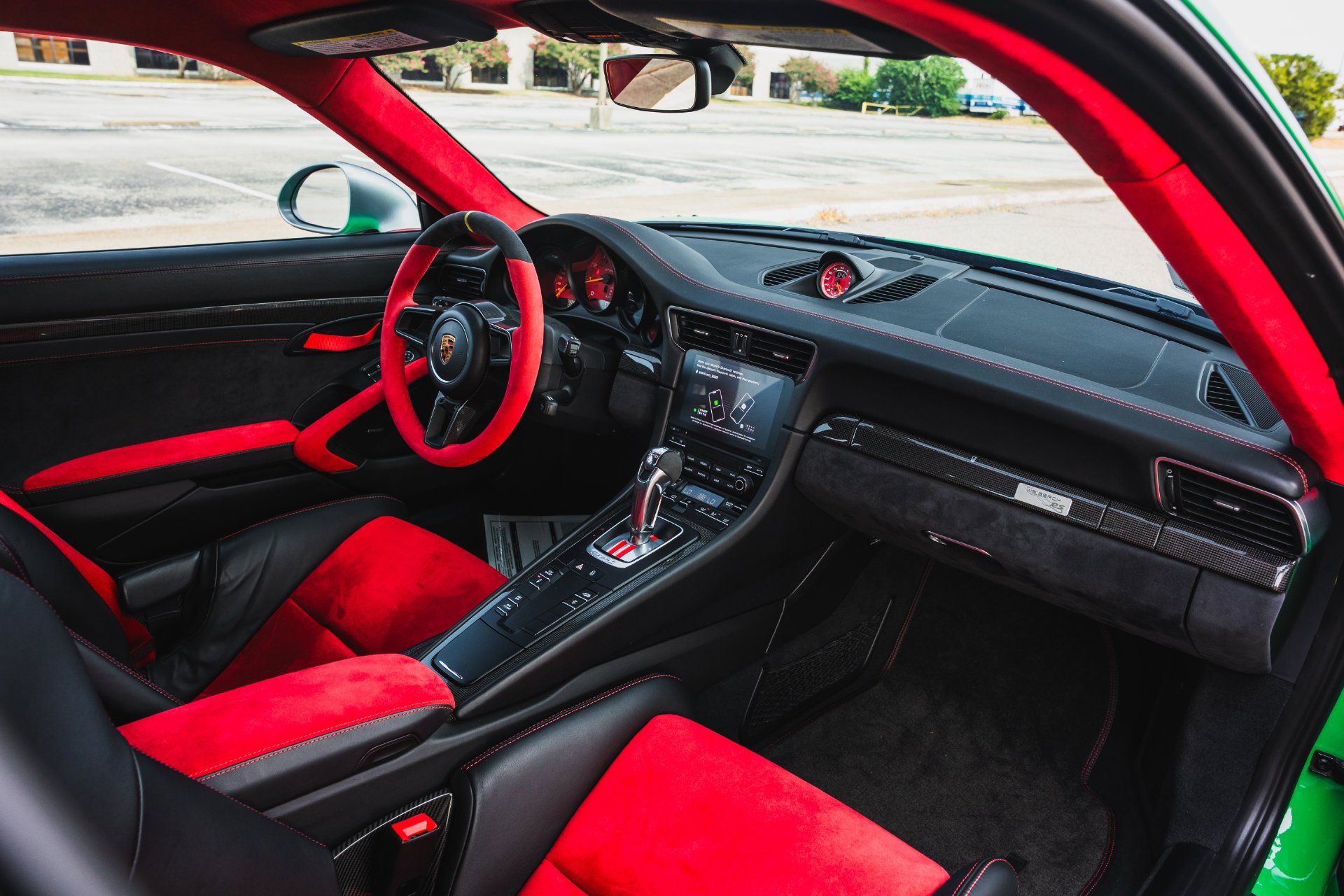 Used 2018 Porsche 911 GT2 RS RWD image 57
