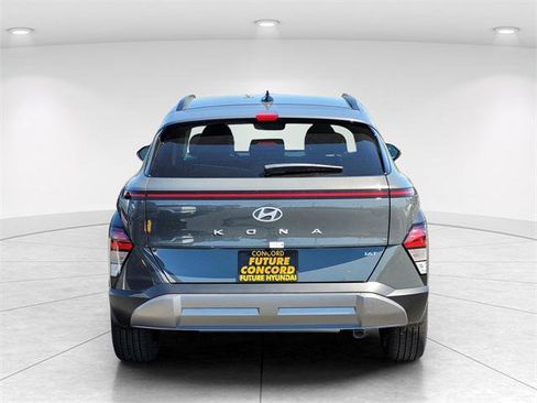 New 2026 Hyundai Kona SEL Premium image 4