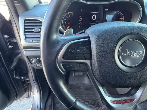 Used 2017 Jeep Grand Cherokee Trailhawk w/ Trailhawk Luxury Group image 19