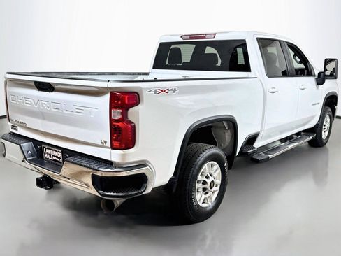Used 2025 Chevrolet Silverado 2500 LT w/ Convenience Package AWD/4WD image 4