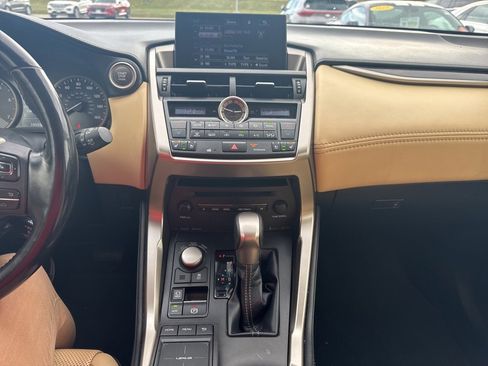 Used 2017 Lexus NX 200t FWD image 3