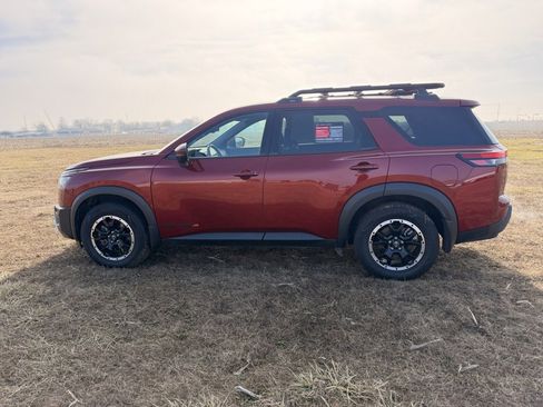 Certified 2023 Nissan Pathfinder Rock Creek image 8