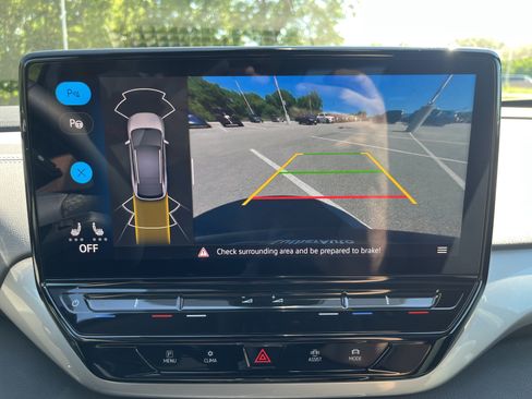 Certified 2023 Volkswagen ID.4 Pro S AWD/4WD image 29