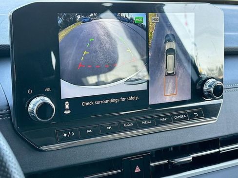 Used 2024 Mitsubishi Outlander SE image 14