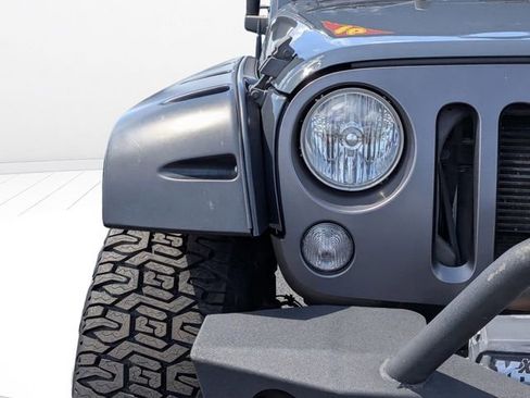 Used 2016 Jeep Wrangler Unlimited Sport AWD/4WD image 9