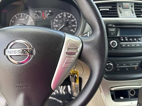 Used 2015 Nissan Sentra S image 26