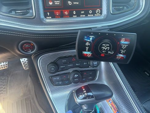 Used 2022 Dodge Challenger SRT Hellcat w/ Plus Package RWD image 20