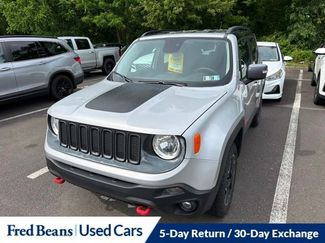 Used 2016 Jeep Renegade Trailhawk AWD/4WD video 1