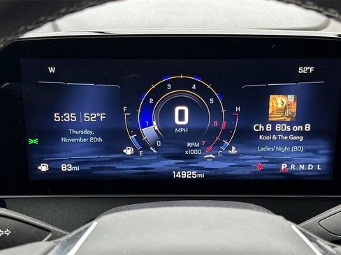 Used 2025 Chevrolet Traverse LT image 25