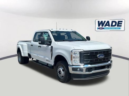 New 2025 Ford F350 XL w/ XL Driver Assist Package image 3