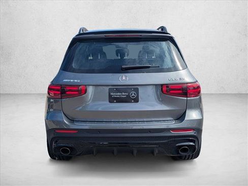 Used 2026 Mercedes-Benz GLB 35 AMG 4MATIC image 7