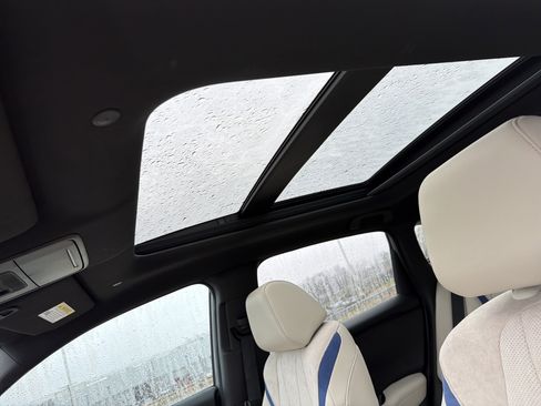 Certified 2025 Acura ADX A-Spec image 28