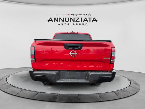 Certified 2022 Nissan Frontier S w/ Technology Package AWD/4WD image 4