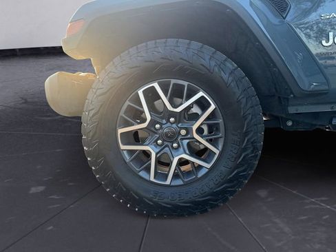 Used 2024 Jeep Wrangler Sahara w/ Technology Group image 14