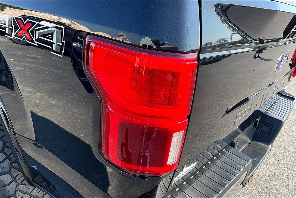 Used 2020 Ford F150 Lariat w/ Equipment Group 502A Luxury AWD/4WD image 26