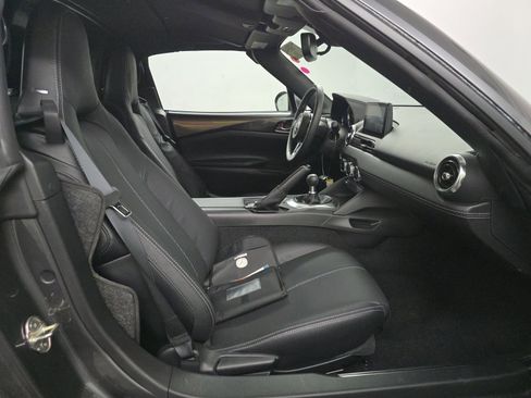 Used 2023 MAZDA MX-5 Miata Grand Touring image 6