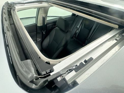 Certified 2025 Honda Accord EX-L image 25